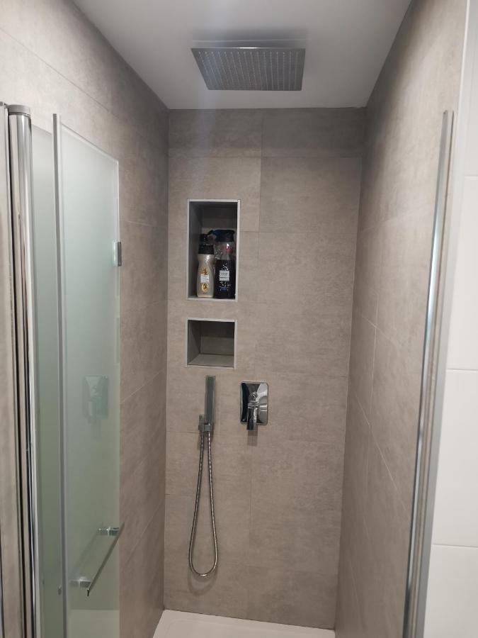 Private Room Next To The Center Gayfriendly Malaga Ngoại thất bức ảnh